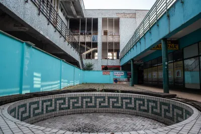 Opustený obchodný dom Elán: Hanba centra Michaloviec, ktorá trvá vyše 20 rokov - fotografia 1